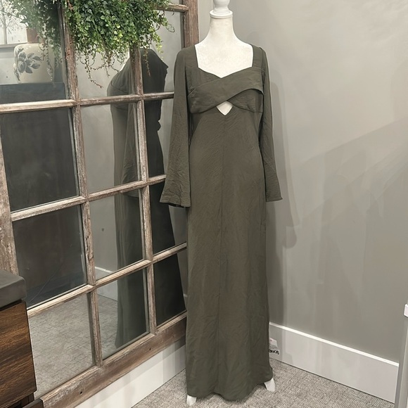 ASOS DESIGN satin cross bust cutout detail midi dress in dark khaki green US 4 - Picture 1 of 3